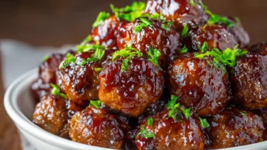Crockpot Hawaiian Meatballs with Grape Jelly