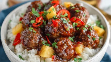 Crockpot Sweet Chili Hawaiian Meatballs