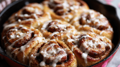 Easy Cinnamon Roll Valentine Bake – Sweet, Cozy Love Straight From My Oven