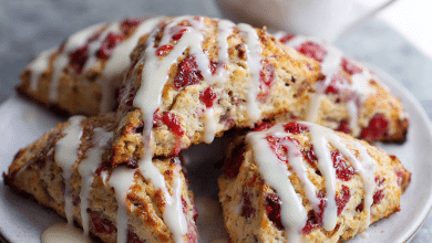 Flaky Strawberry Scones with Vanilla Glaze – A Sweet Morning from My Cretan Kitchen