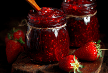 Strawberry Compote for Sponge Cake Filling