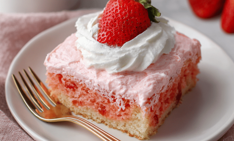 Strawberry Sheet Cake with Whipped Frosting – A Soft Pink Slice of Pure Love