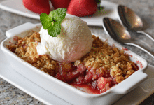 Fresh Strawberry Rhubarb Crisp