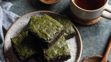 Quick 5-Ingredient Matcha Brownies